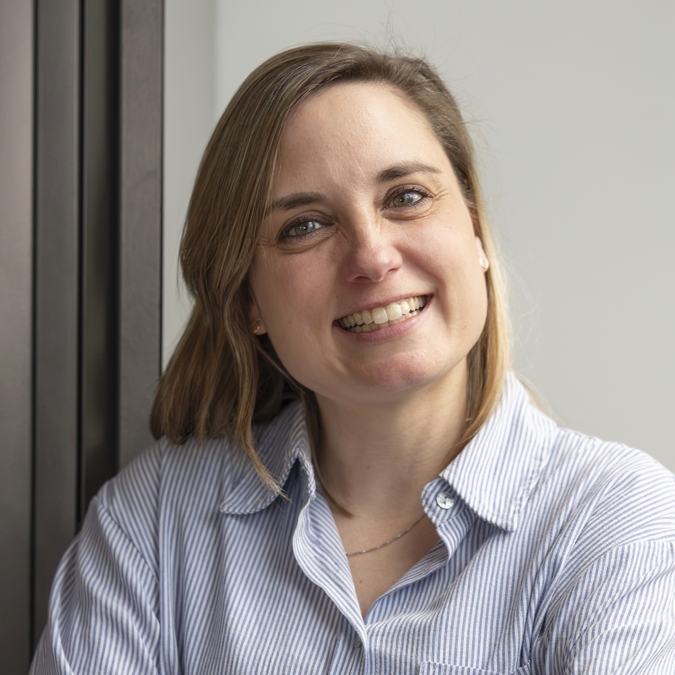 Mr. Céline Haket